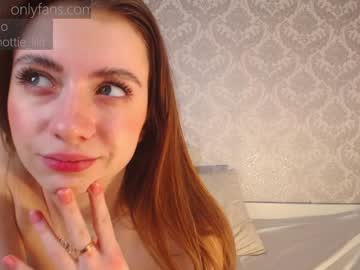 latina cam girl lillpio image #652823