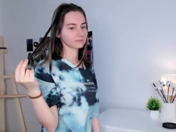 latina cam girl approche_toi_petite image #4655720