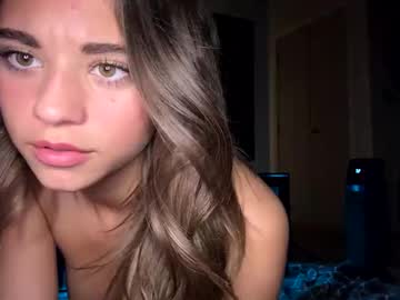 latina cam girl chloeeey1 image #4708707