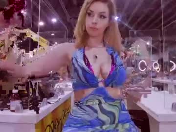 latina cam girl dawnwillow image #32271