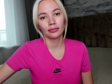 latina cam girl dontbeshybaby image #226090