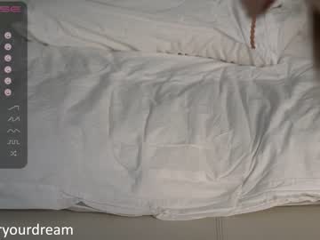 latina cam girl dovia image #1418145