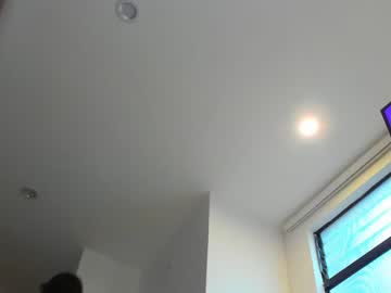 latina cam girl dianac1998 image #836498