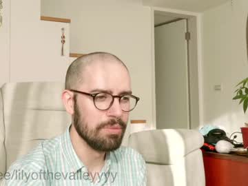 latina cam girl lilyofthevalleyyyy image #3819154