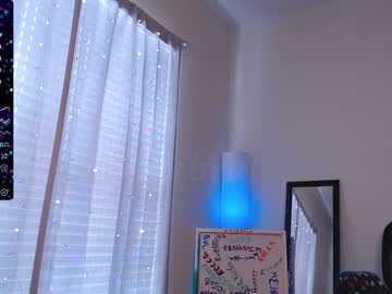 latina cam girl petitebrat image #3438003