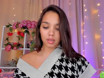 latina cam girl annbarby image #204042