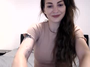 latina cam girl _kendall_james image #1120397