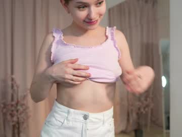 latina cam girl bless_sheila image #4406630