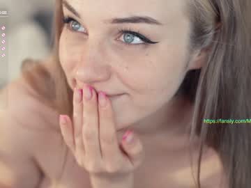 latina cam girl mia_milagros image #1330879