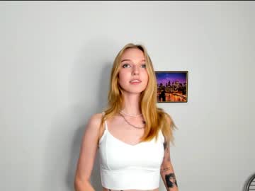 latina cam girl nobarbie image #3327776