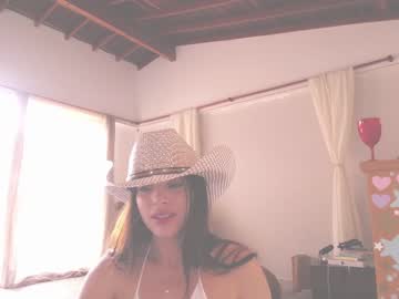 latina cam girl kendalltyler image #3114371