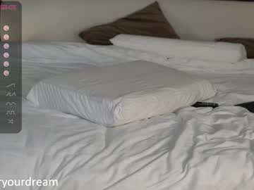 latina cam girl dovia image #1785854