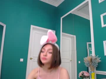 latina cam girl adelewilson__ image #653187