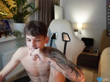 latina cam man aiko_miracle image #4027548