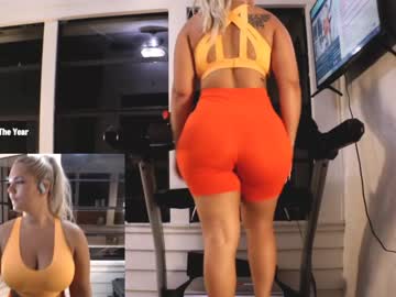 latina cam girl milavalentinax image #1229731
