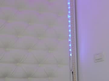 latina cam girl hotfallingdevil image #1872039