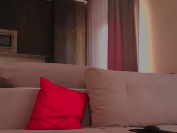 latina cam girl angella_kleee image #2596005