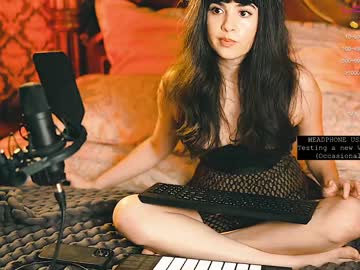 latina cam girl ingennui image #2577892