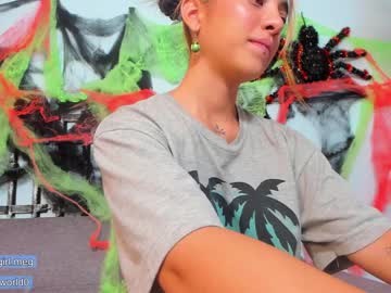 latina cam girl megan_world image #233576