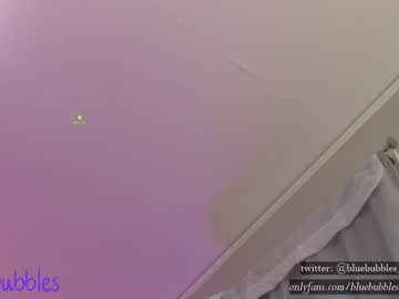 latina cam girl blue_bubbles118 image #1243886
