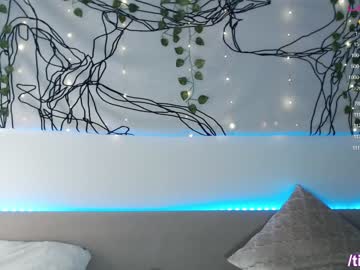 latina cam girl tayasha image #2670184