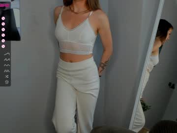 latina cam girl tonyajennie image #2992665