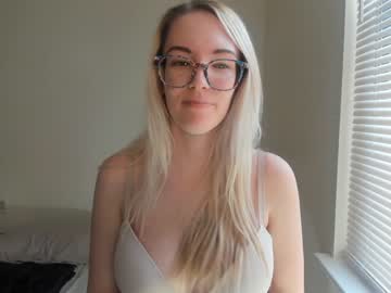 latina cam girl mariah95 image #740388