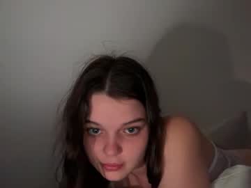 latina cam couple kinkykittyy1 image #4709708