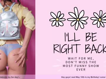 latina cam girl little_effy18 image #1129631