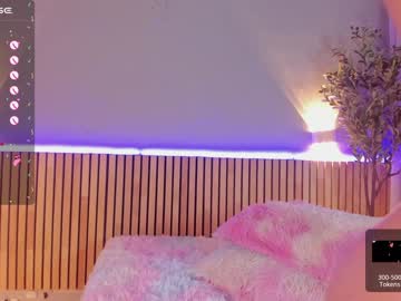 latina cam girl little_effy18 image #4389234