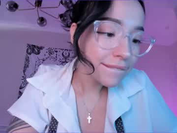latina cam girl uhhottie image #3651629