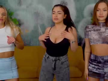 latina cam couple kira0541 image #2720332