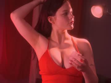 latina cam girl lorienn image #4229240