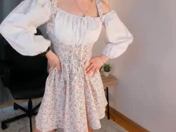 carrievega latina cam