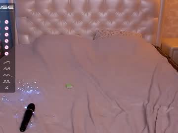 latina cam girl _bluceleste_ image #2289209