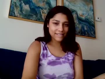 priscilla1490 latina cam