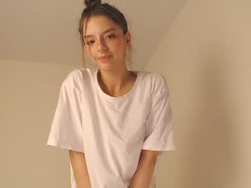 latina cam girl lesi_moon image #3313836