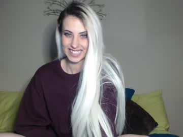 latina cam girl missourimistress image #707857