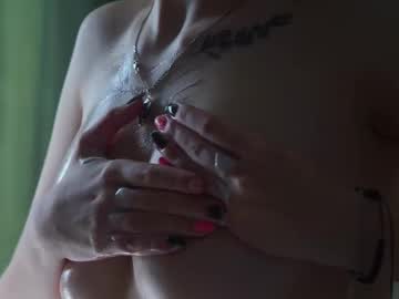latina cam girl angela_whitie image #4717460