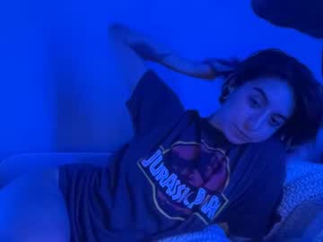 latina cam girl lizmreow image #3310517