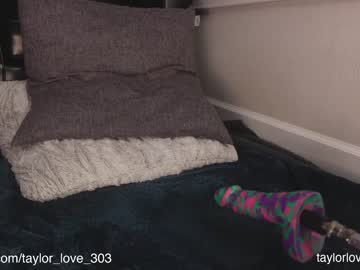 latina cam girl taylor_love_303 image #2087675