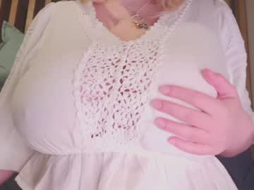 latina cam girl aveksmr image #1171921