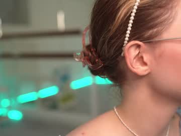 latina cam girl april_blush image #4515845