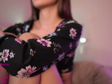 latina cam girl lindamei image #1202635
