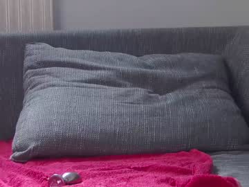 latina cam girl elenah_doe image #2512085