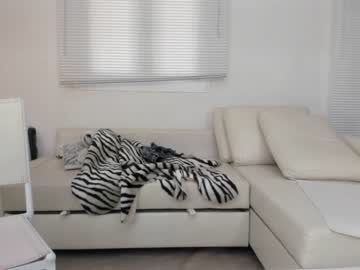 latina cam girl dulceyjohn image #1352363