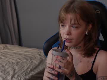latina cam girl tendertainted image #3442836