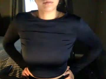 latina cam girl lillyandhertoyy image #4145930