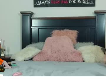 latina cam girl champagnefun image #3681991