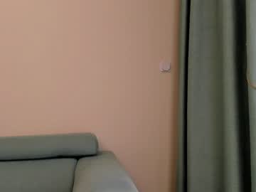latina cam girl elaanna image #3412701
